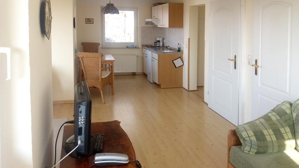 Ferienwohnungen Meerblick Herde Goehren  Exterior foto